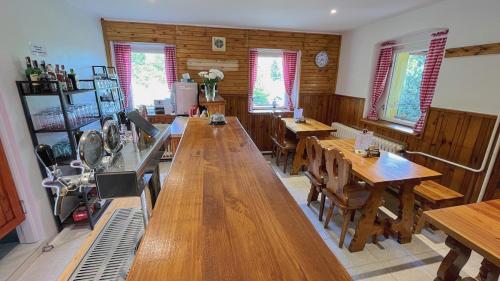 Restaurace 02